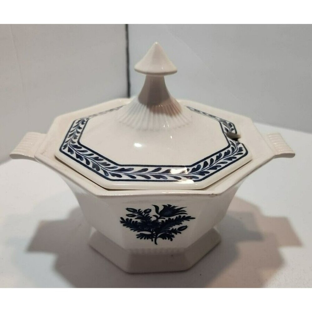 Vtg Independence Ironstone Castleton Japan Sauce Boat "Blue Tulip"
